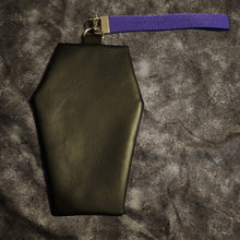 Load image into Gallery viewer, Pink Pastel Bats II Coffin Zipper Clutch Handbag