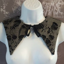 Load image into Gallery viewer, The Reaper Vellichor Removable Gothic Collar Accessory
