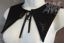 Load image into Gallery viewer, Thorn Point Vellichor Removable Gothic Collar Accessory
