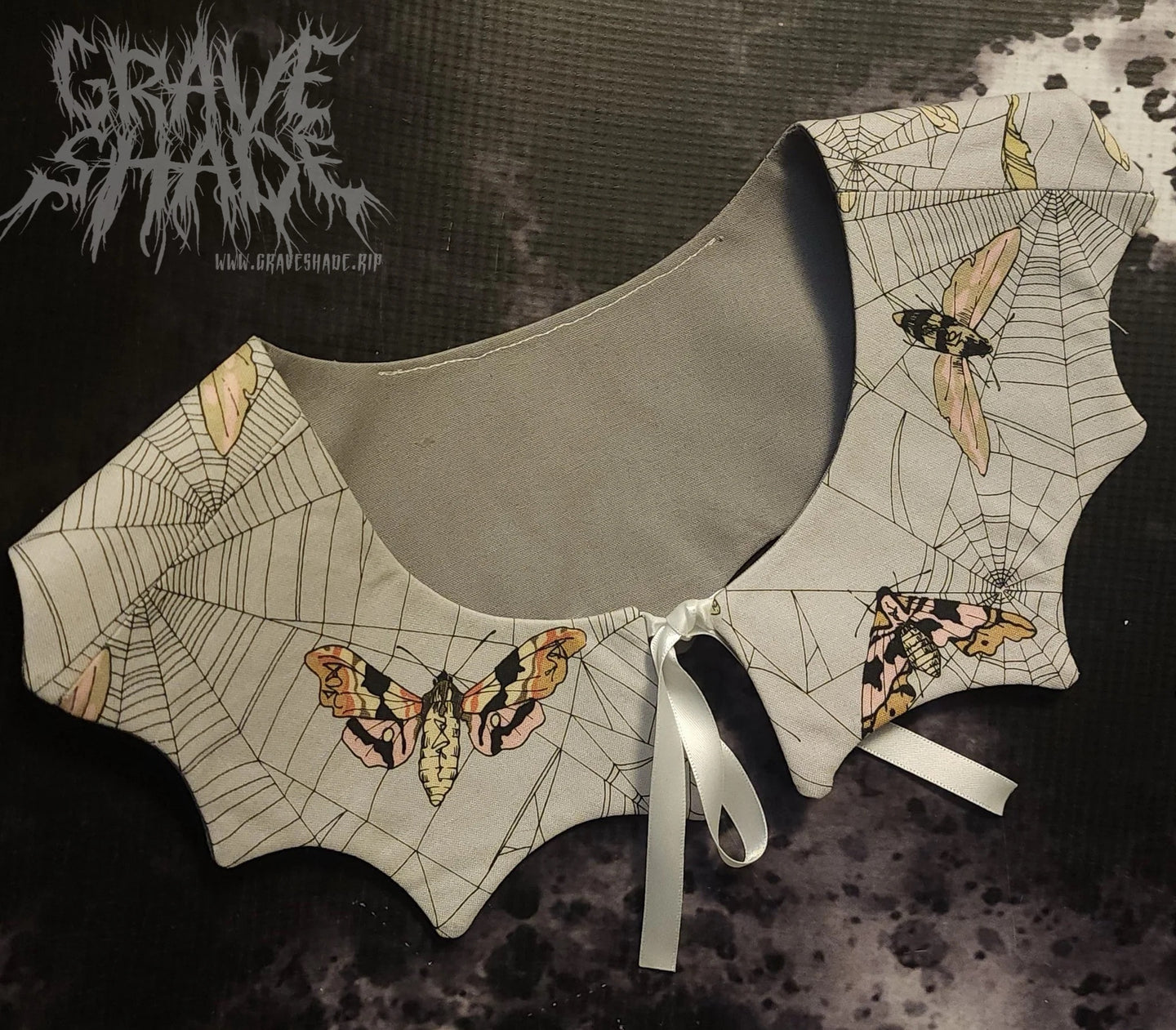 Silk Trap Milk Thistle Removable Gothic Collar Accessory